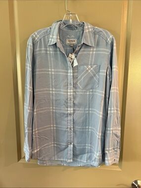 Express Women’s Light Blue and White Plaid Button-Down Shirt